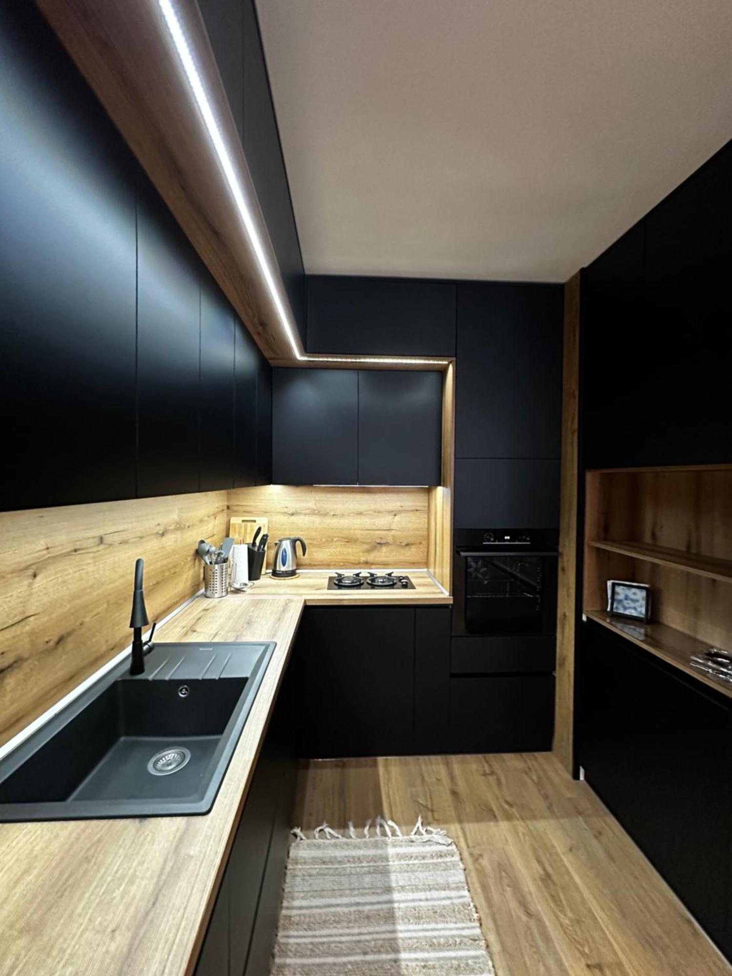 Apartment 1br Modern Near The *
